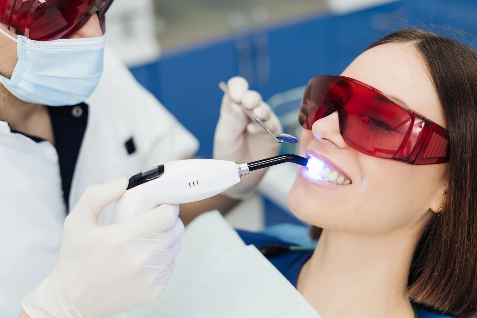 Laser Teeth Whitening With Zoom in Newbury Park