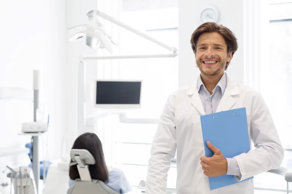 Dentist in Newbury Park Dentista en Thousand Oaks